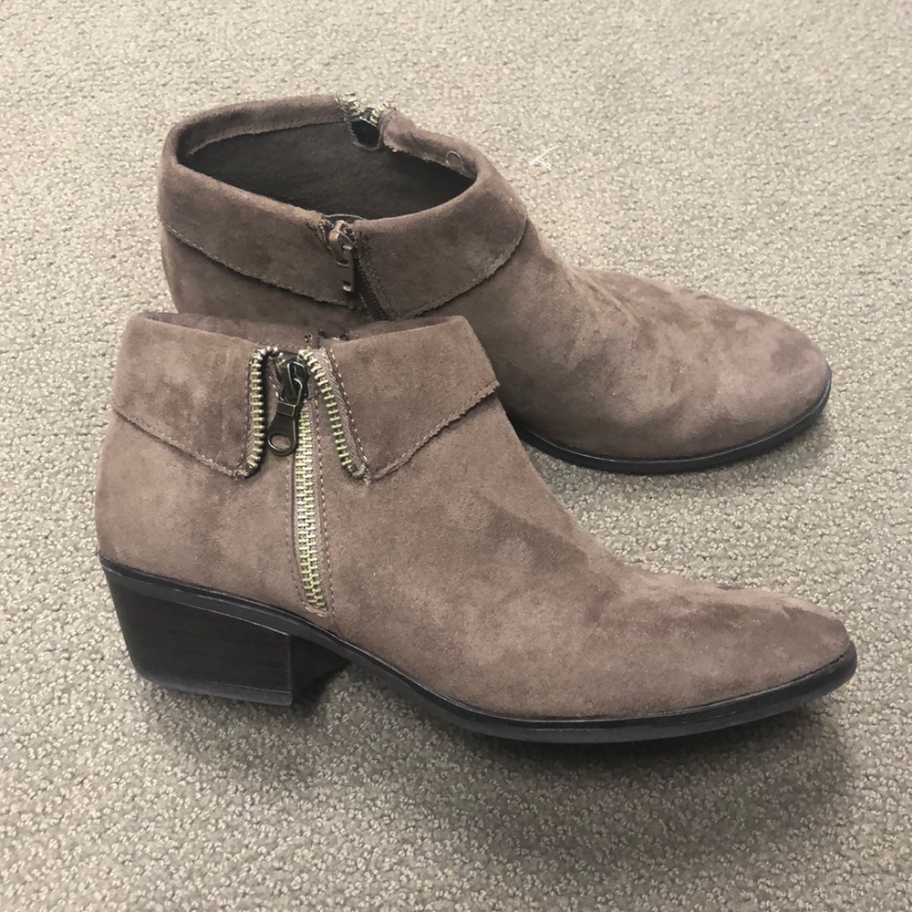 adorable booties!